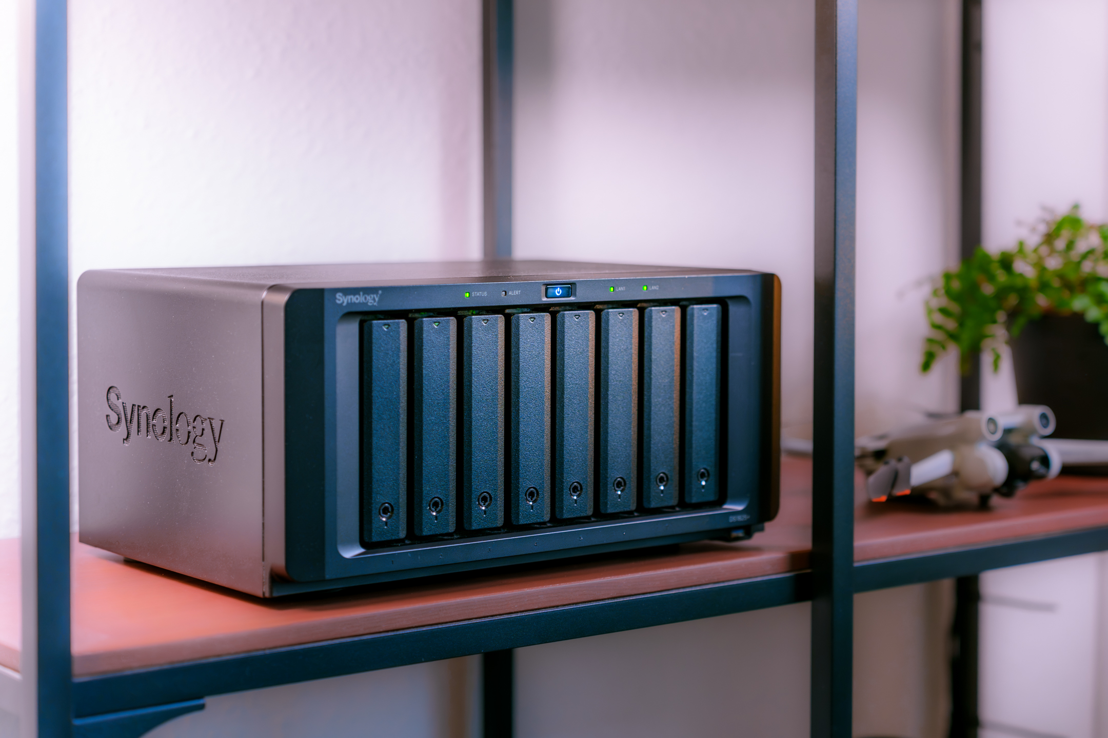 Synology